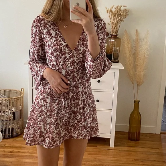 Forever 21 | Dresses | Long Sleeve Mini Floral Dress Flowy | Poshmark